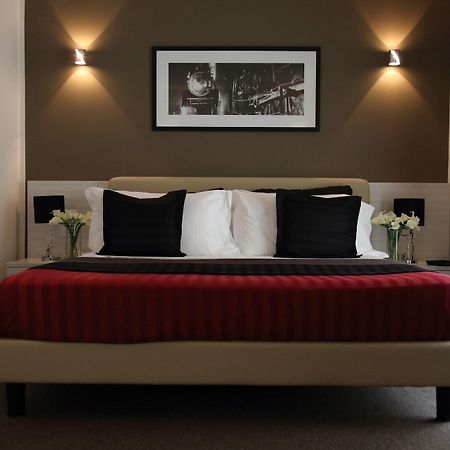 נאפולי Stelle Hotel The Businest מראה חיצוני תמונה