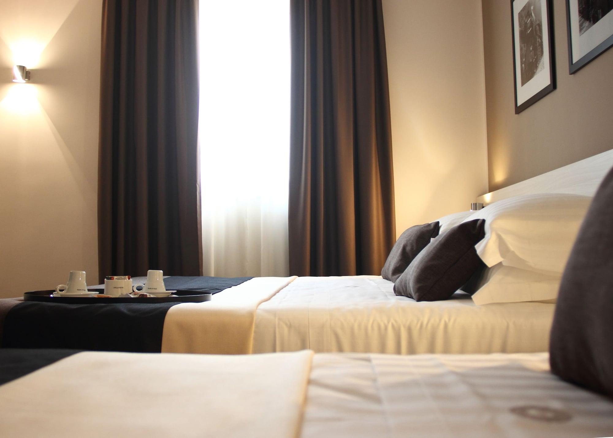 נאפולי Stelle Hotel The Businest מראה חיצוני תמונה
