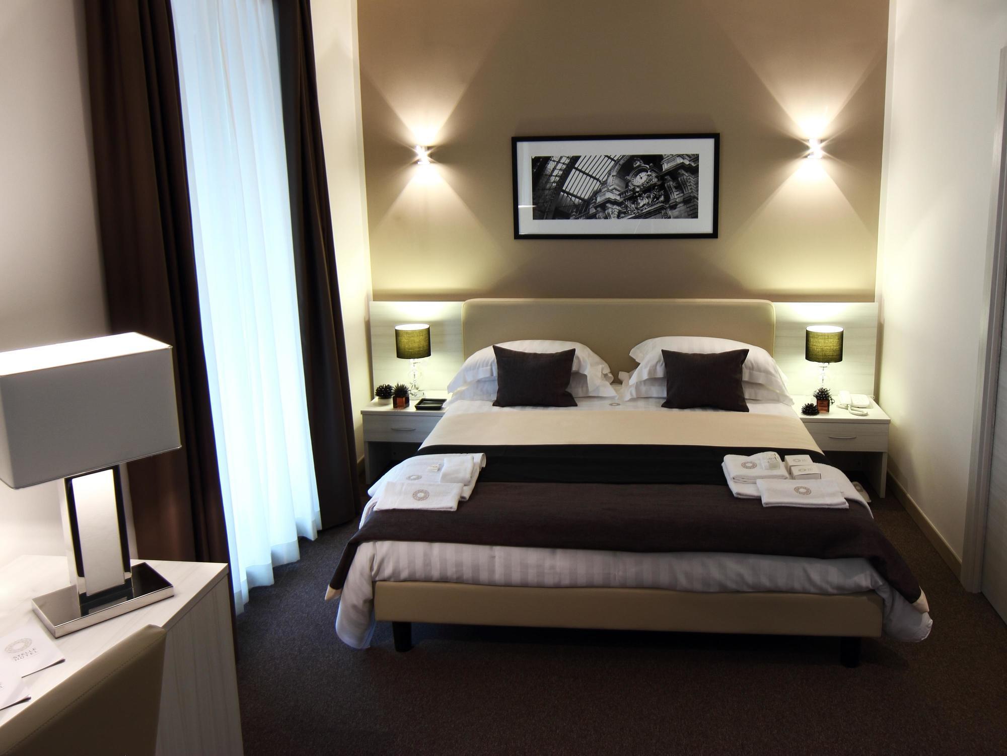 נאפולי Stelle Hotel The Businest מראה חיצוני תמונה
