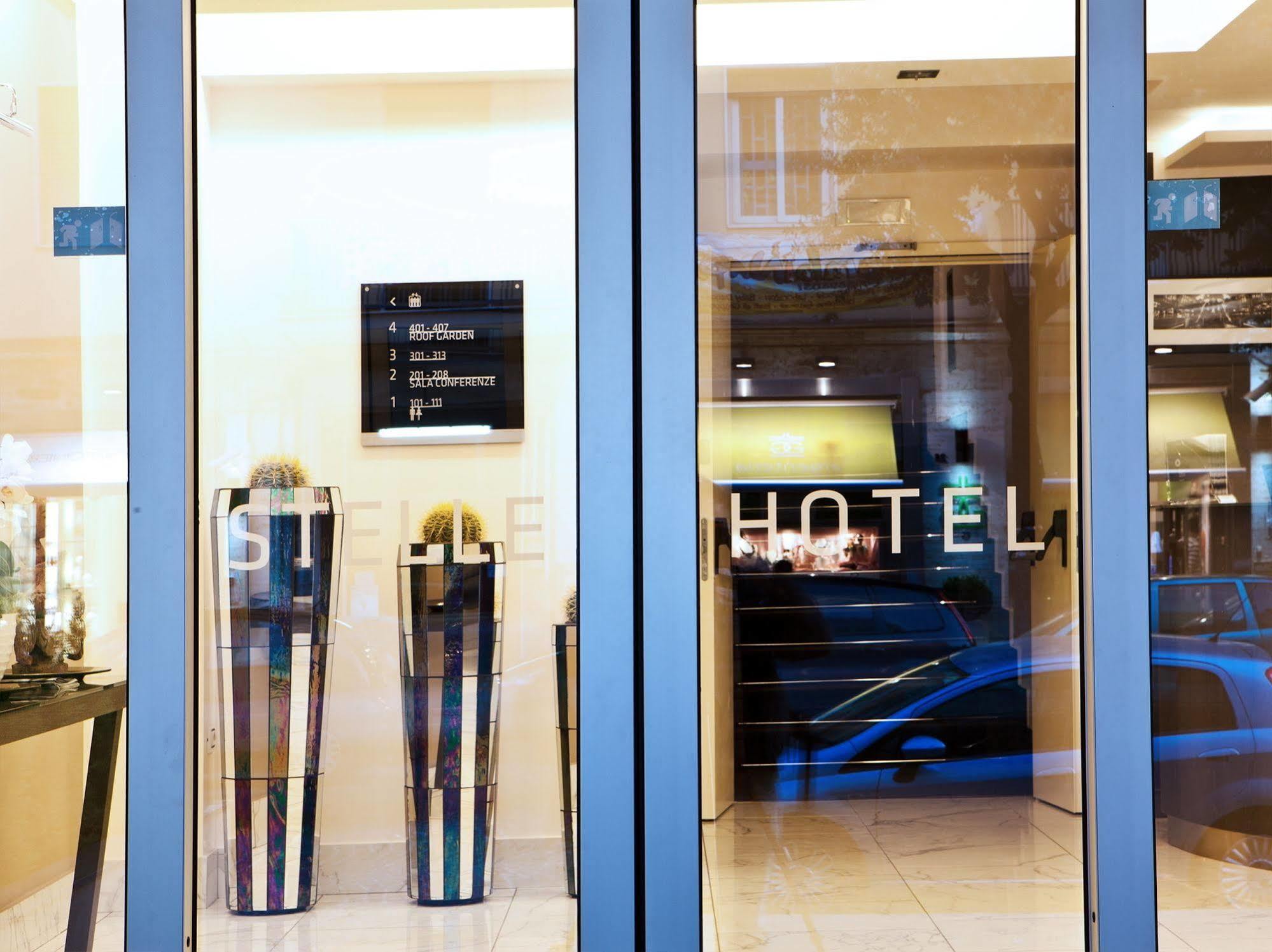 נאפולי Stelle Hotel The Businest מראה חיצוני תמונה