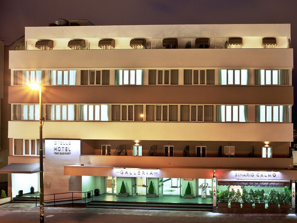 נאפולי Stelle Hotel The Businest מראה חיצוני תמונה